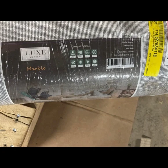 5x7 Area Rug - Picture 7 of 7